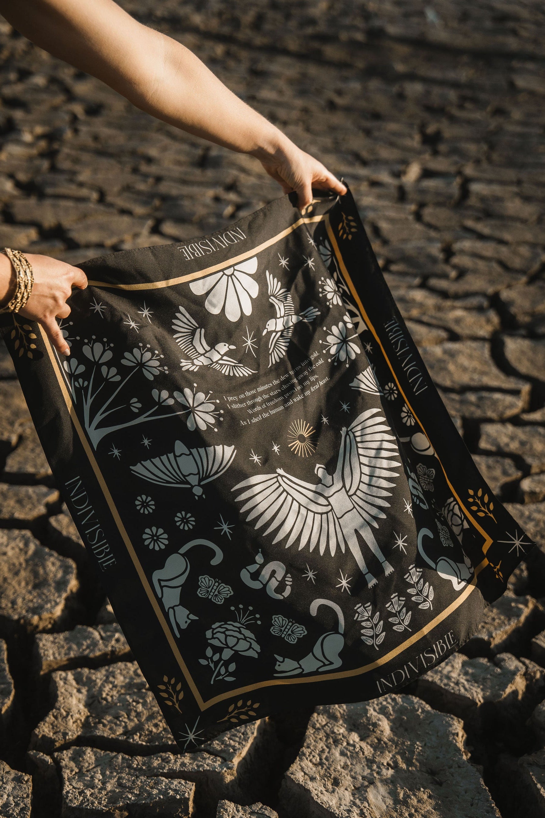 Silk Scarf Instinto Animal - Night