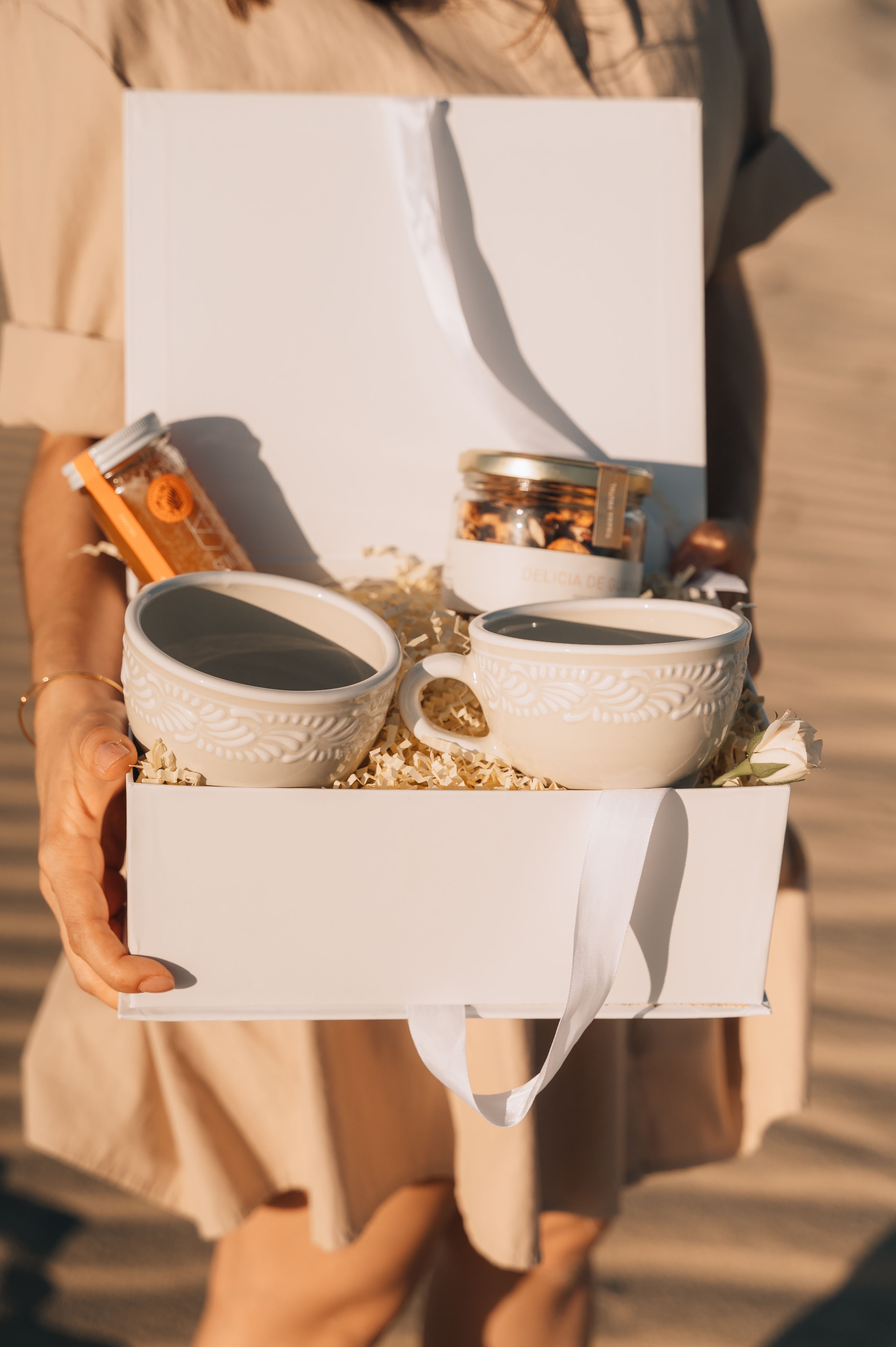 Talavera White Tea Cup
