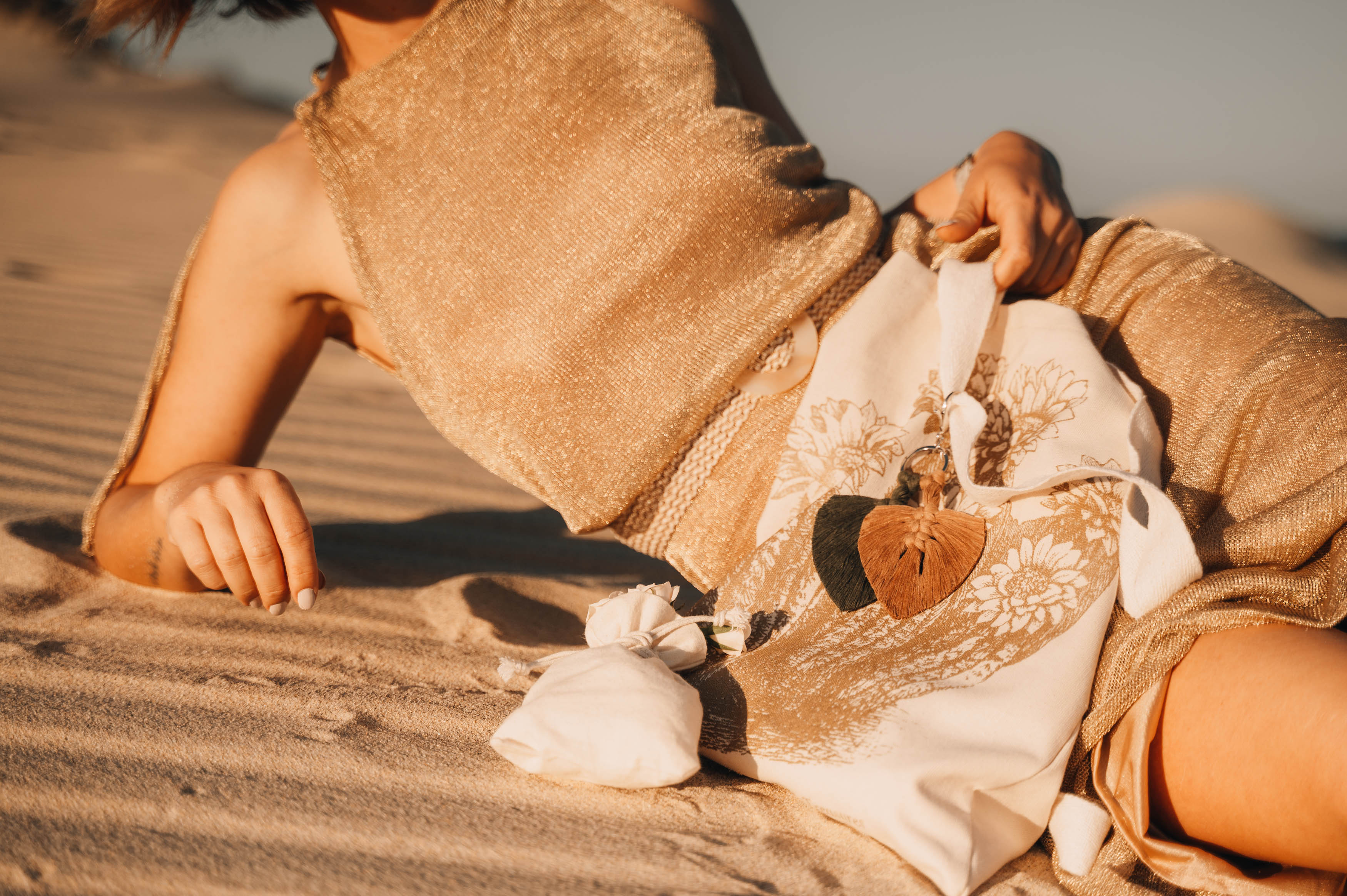 Macramé Leaf Keychain