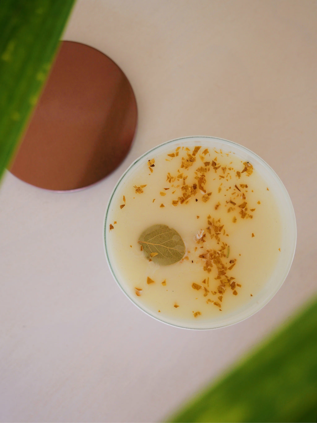 Amber, Clove & Sandalwood Candle