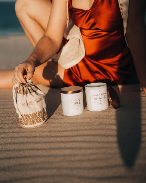 Amber, Clove & Sandalwood Candle - Anne Sidora Unique Poetic gift boutique in Los Cabos