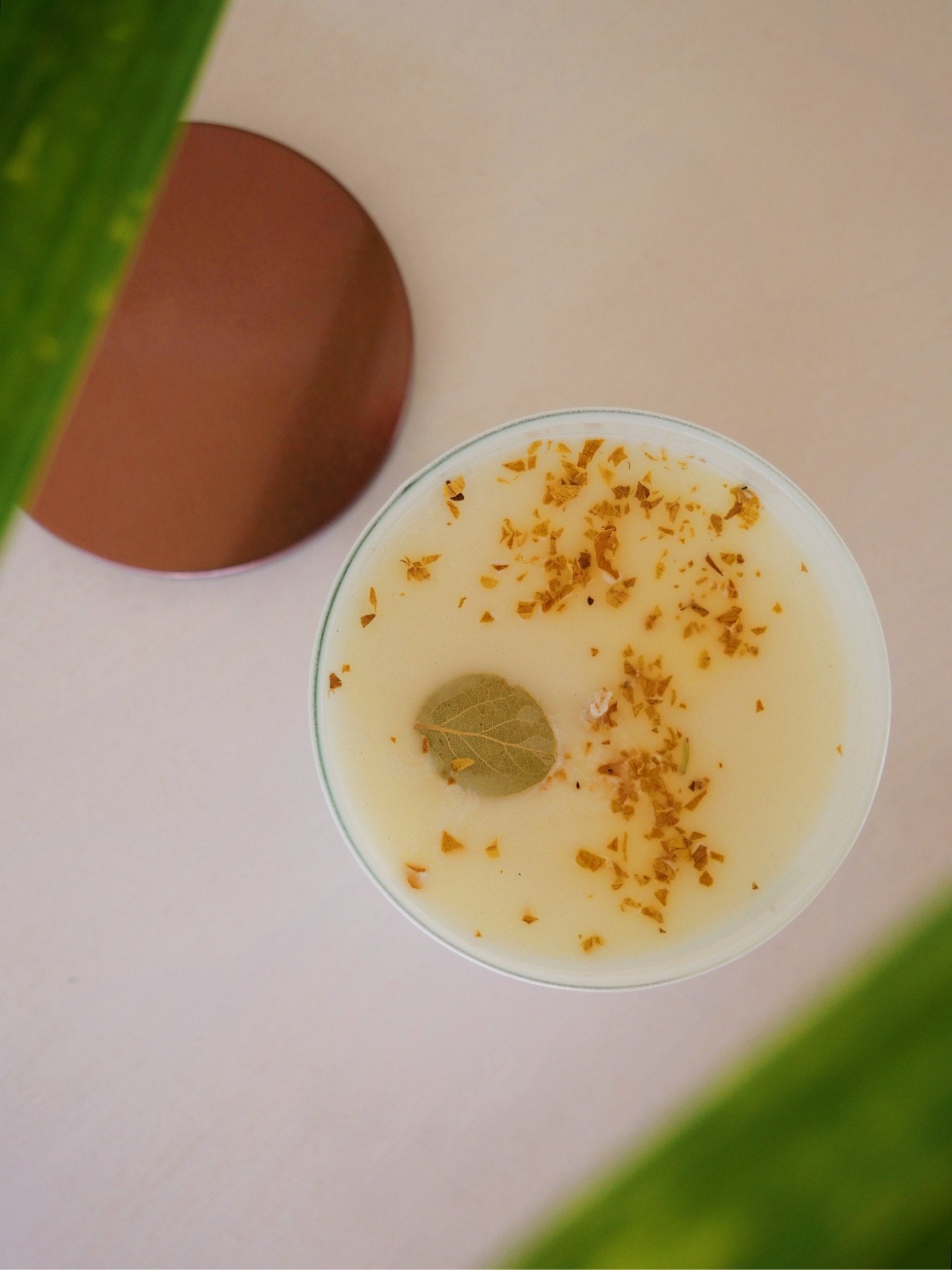 Amber, Clove & Sandalwood Candle - Anne Sidora Unique Poetic gift boutique in Los Cabos