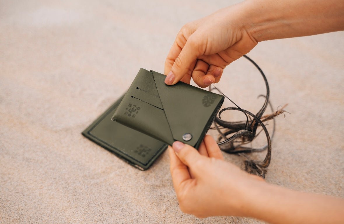 Cactus Leather Cardholder - Anne Sidora Unique Poetic gift boutique in Los Cabos