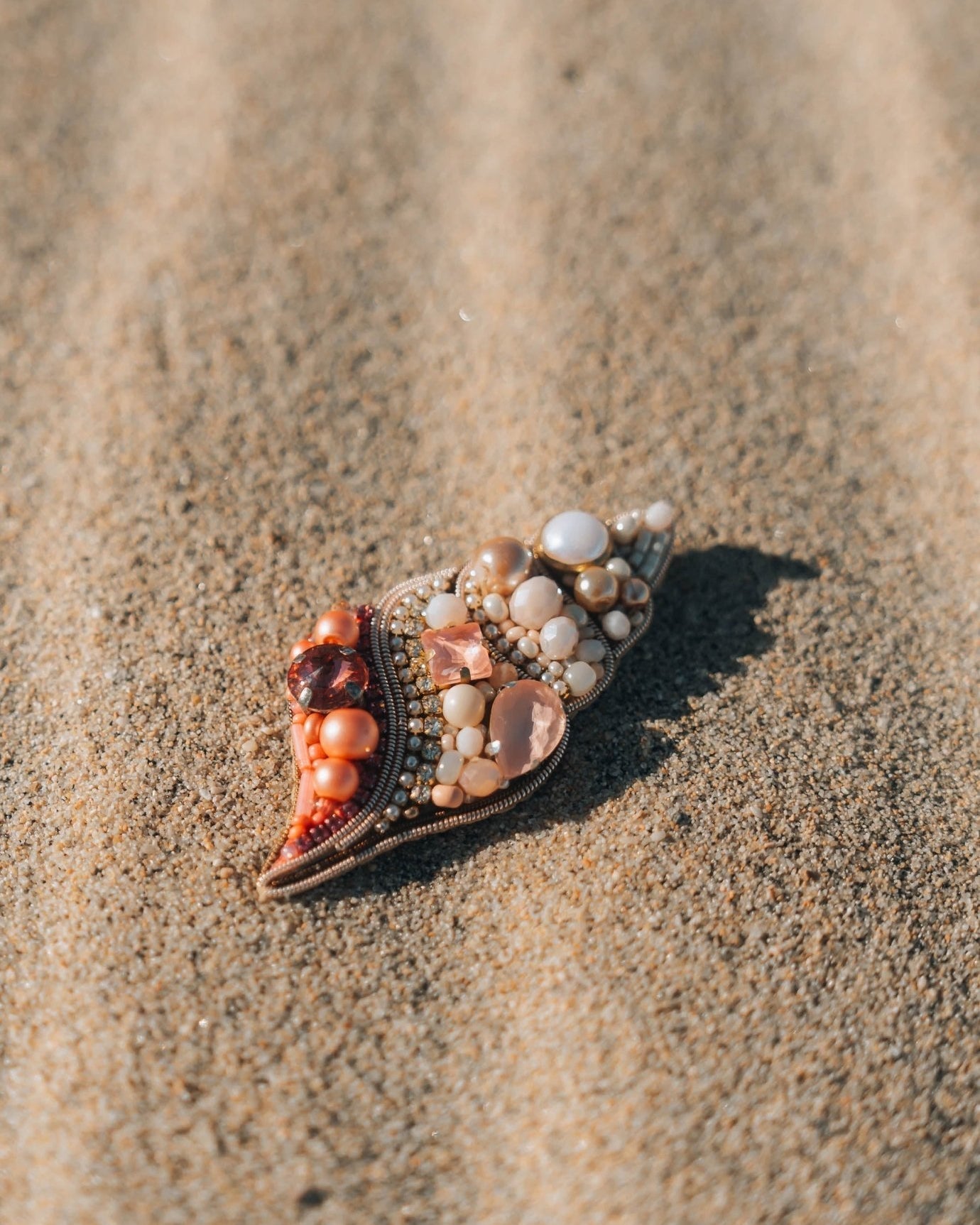 Sea Shell Brooch - Anne Sidora Unique Poetic gift boutique in Los Cabos