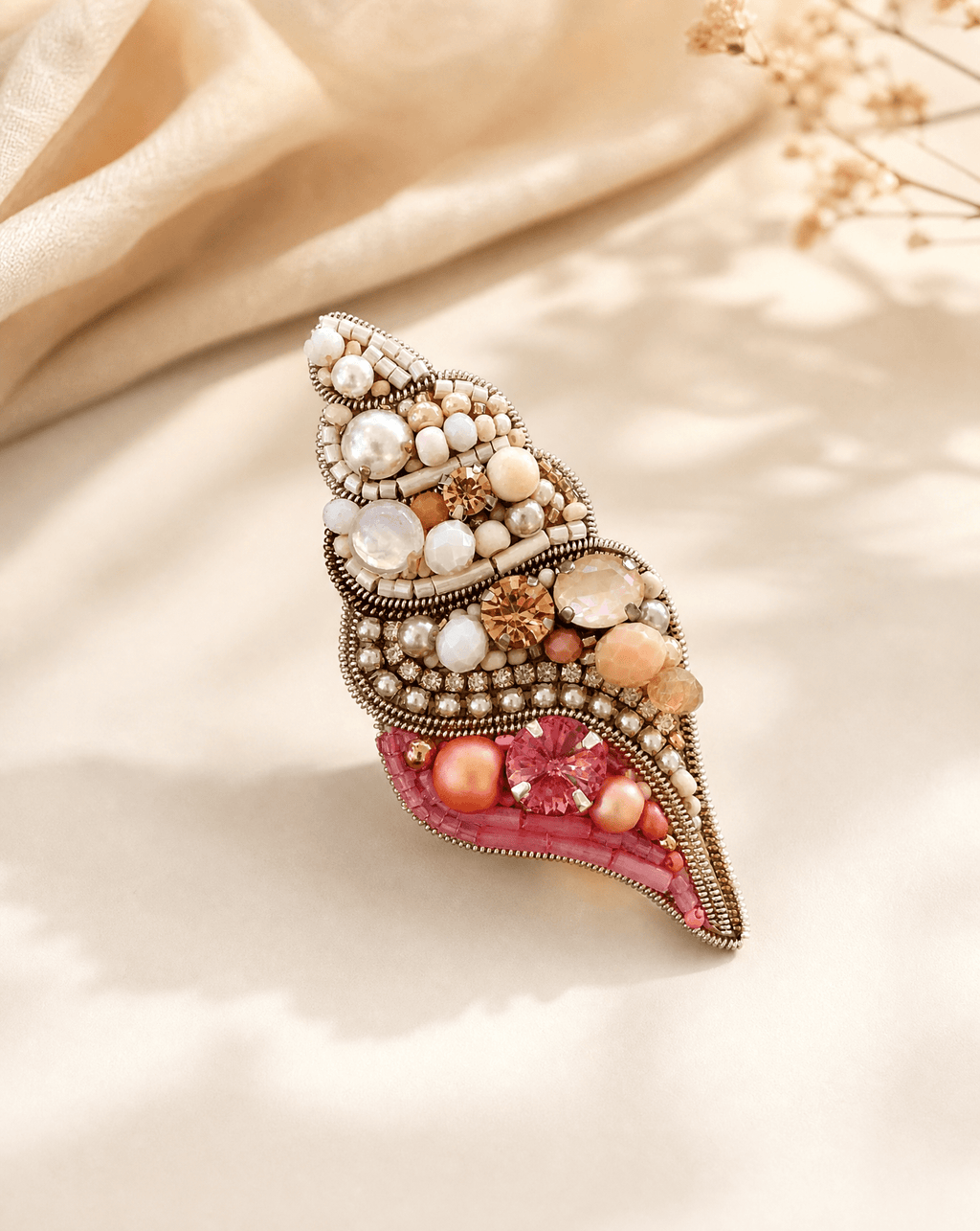 Sea Shell Brooch - Anne Sidora Unique Poetic gift boutique in Los Cabos