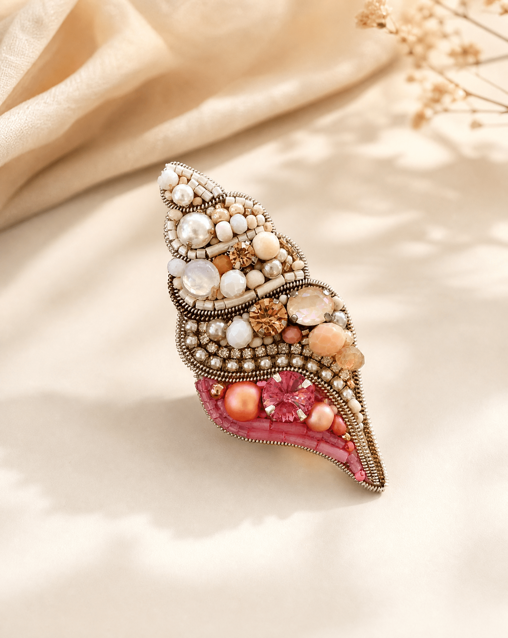 Sea Shell Brooch - Anne Sidora Unique Poetic gift boutique in Los Cabos