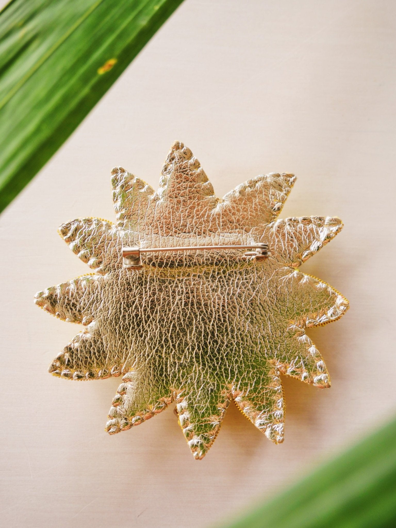Sunflower Brooch - Anne Sidora Unique Poetic gift boutique in Los Cabos