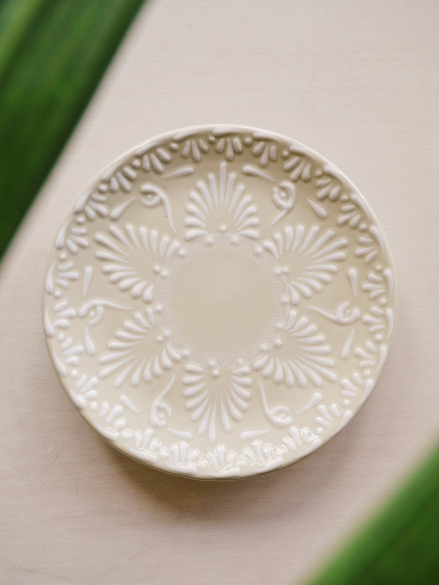 Talavera White Plate - Anne Sidora Unique Poetic gift boutique in Los Cabos