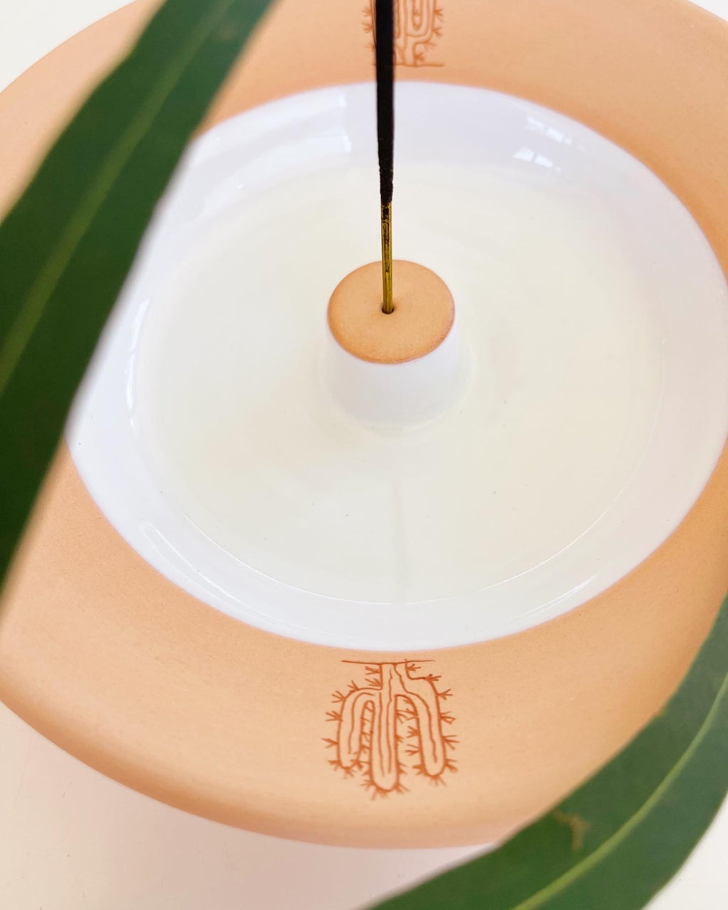 Cactus incense holder in beige